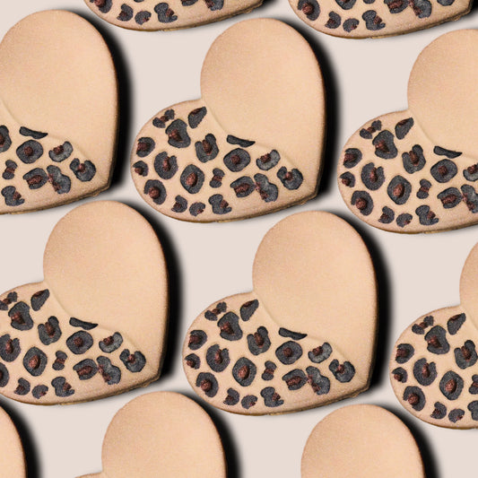 Large Leopard Print Heart Bath Bomb